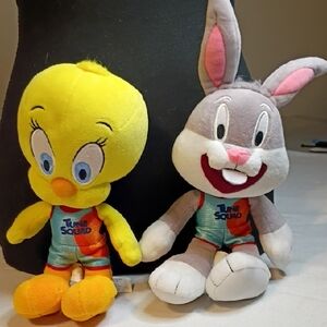 Warner Bros. Tweety Yellow and Bugs Bunny Plush Duo